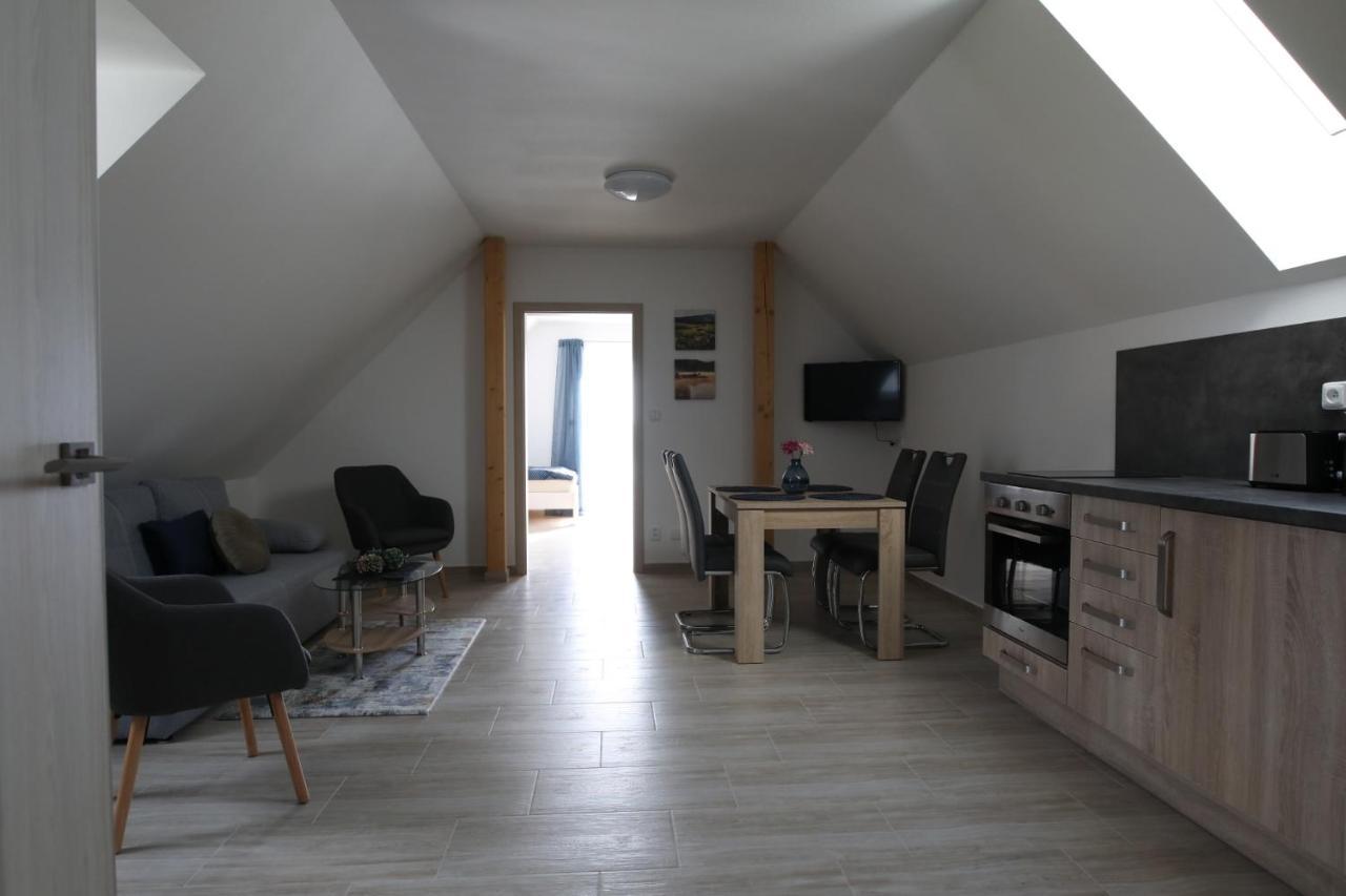 Apartmany Allis Липно над Вълтава Екстериор снимка
