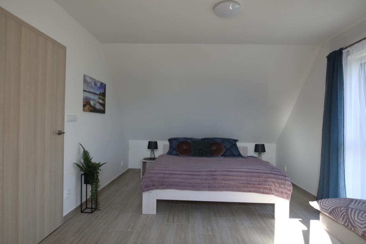 Apartmany Allis Липно над Вълтава Екстериор снимка